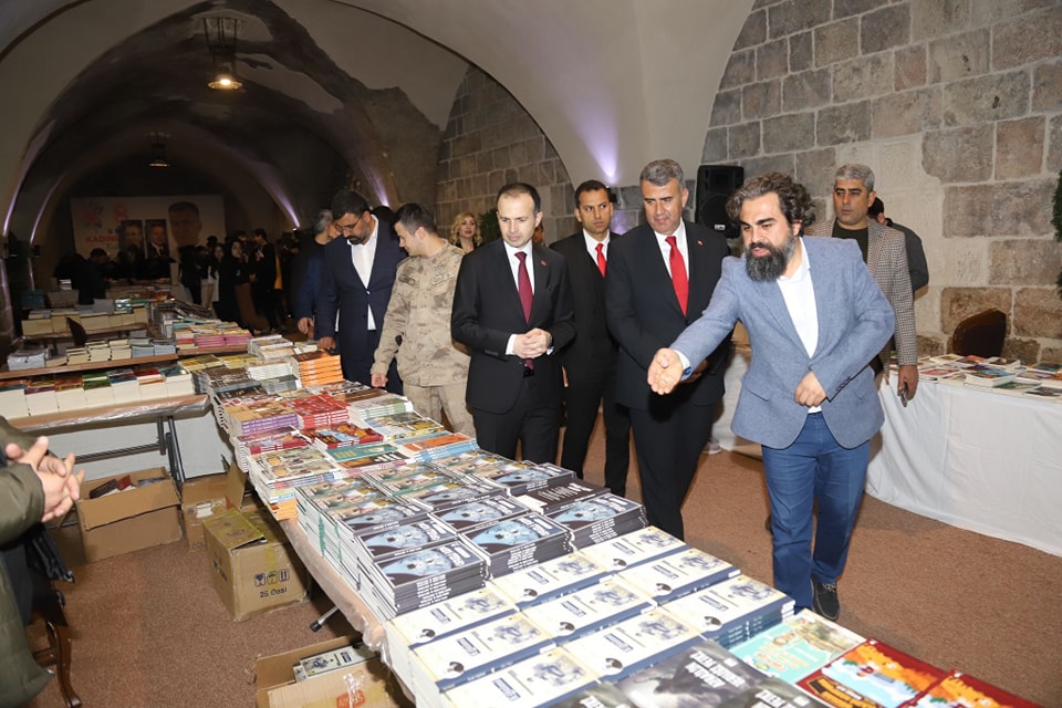 Payas’ta 1. Kitap Fuarı Açıldı